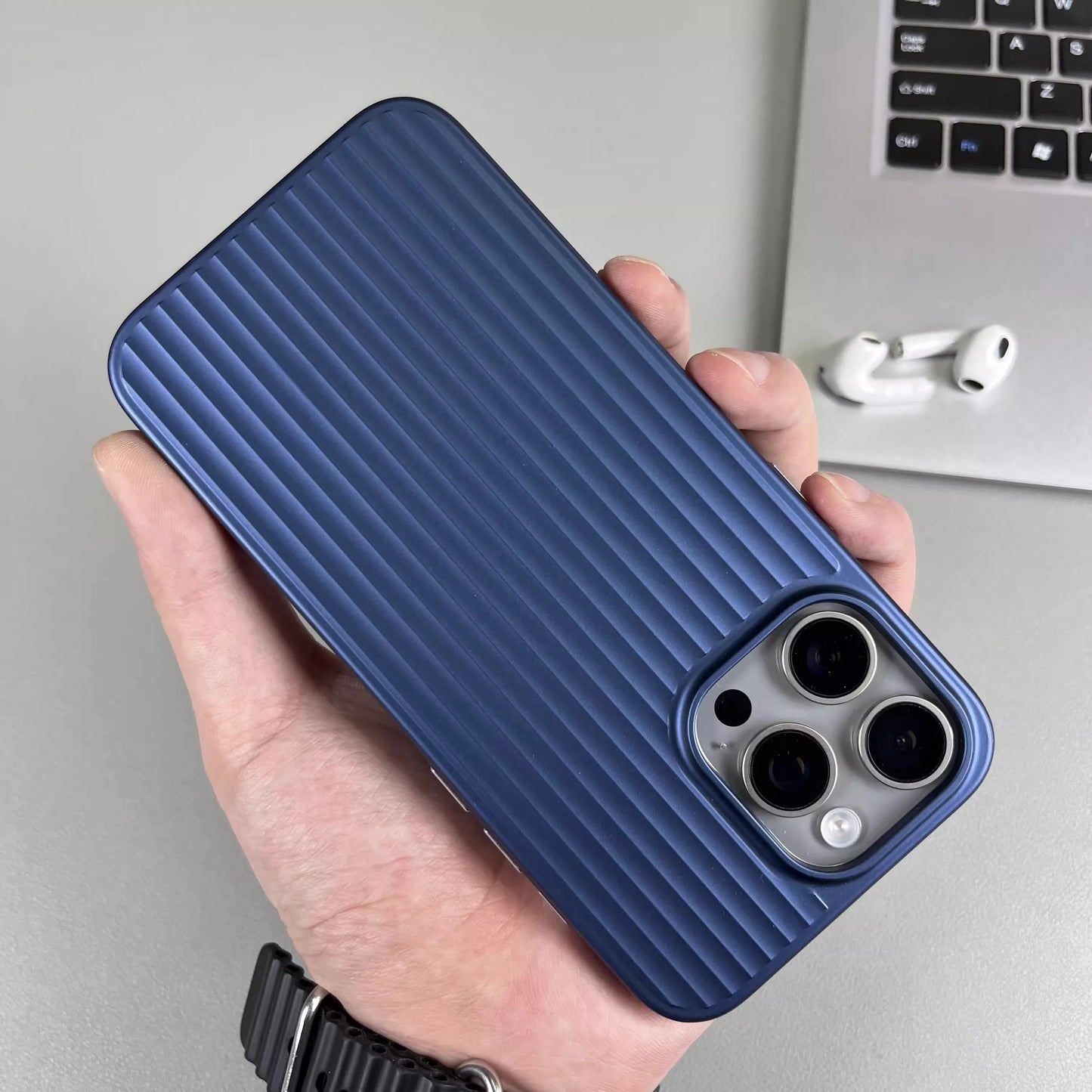 Luxury Wave Suitcase PC Phone Case for iPhone 11–17 Pro Max Series